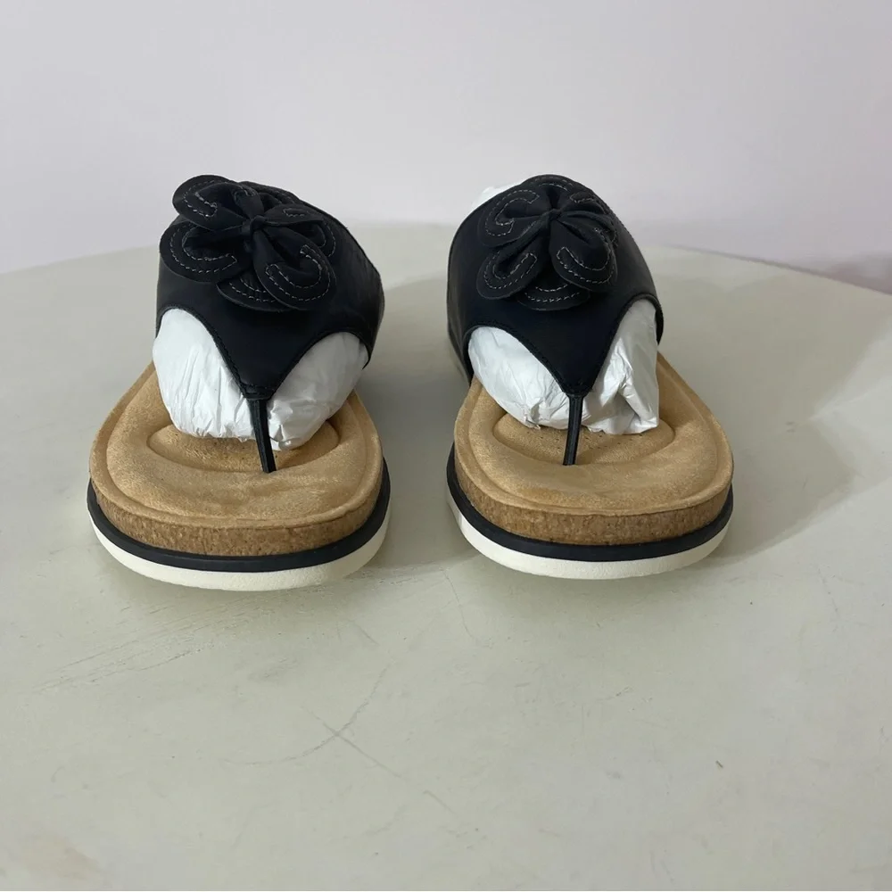 Clarks memory foam sandals
